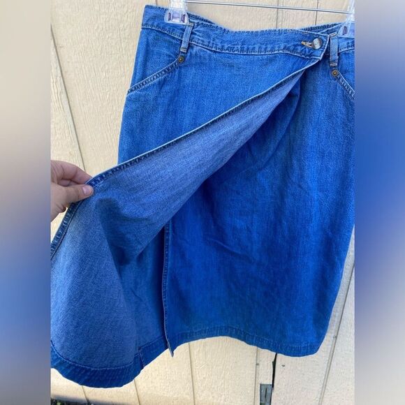 Vintage Dockers Blue Denim Wrap Knee Length Skirt Cotton Size 14P - Picture 6 of 7